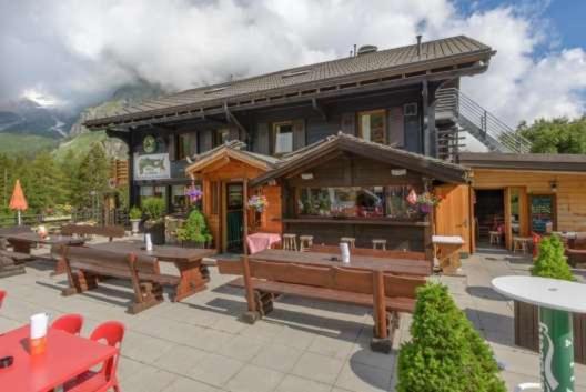 Auberge Des Glaciers Orsières エクステリア 写真